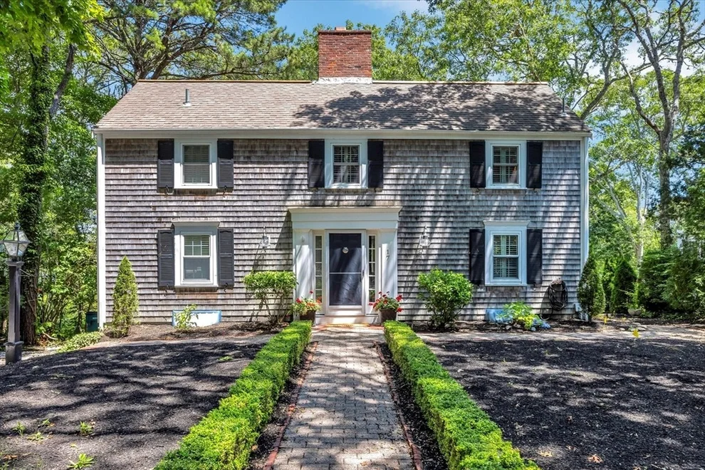 Unit for sale at 17 Sand Dollar Ln, Mashpee, MA 02649