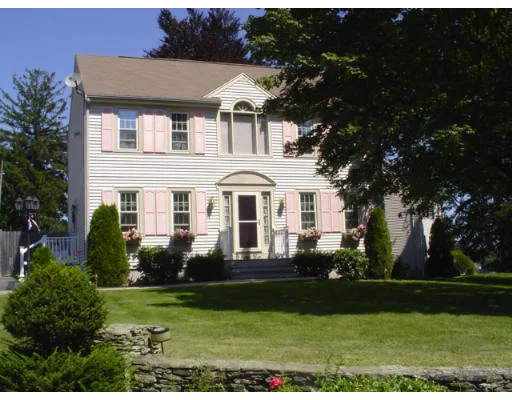 Unit for sale at 5 Nora Way, Attleboro, MA 02703
