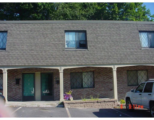 Unit for sale at 59 6-C School Street, Northborough, MA 01532