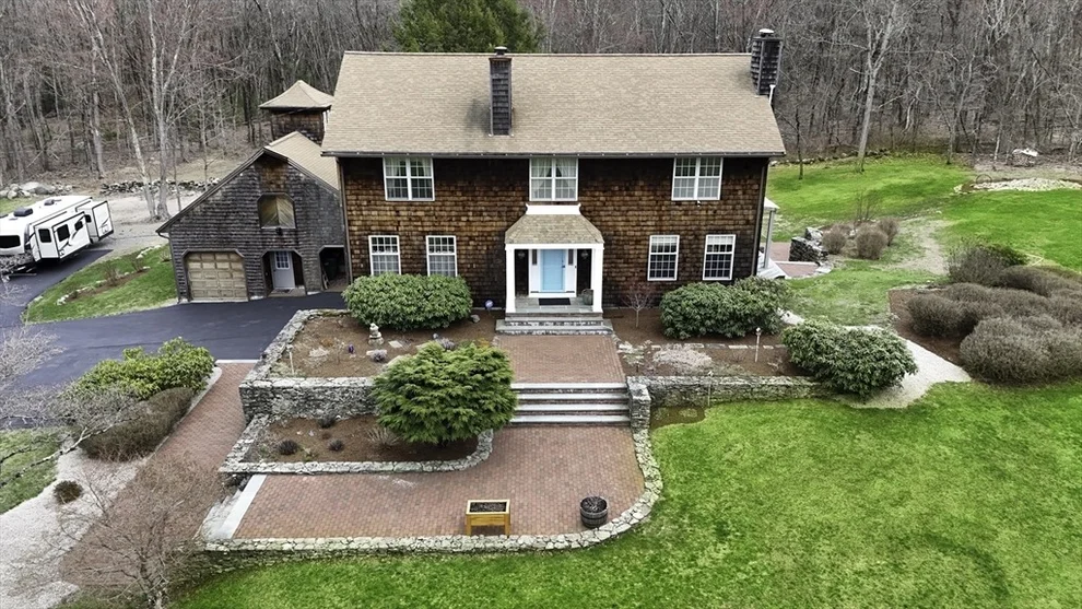 Unit for sale at 320 Chestnut Hill Rd, Millville, MA 01529