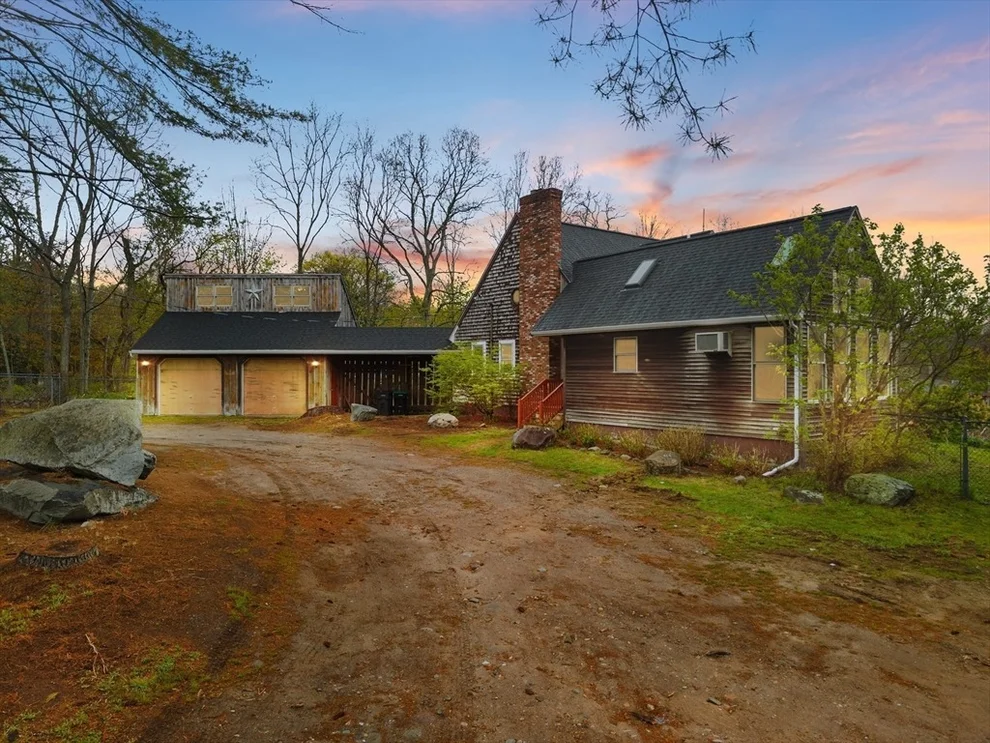 Unit for sale at 1080 Locust, Raynham, MA 02767