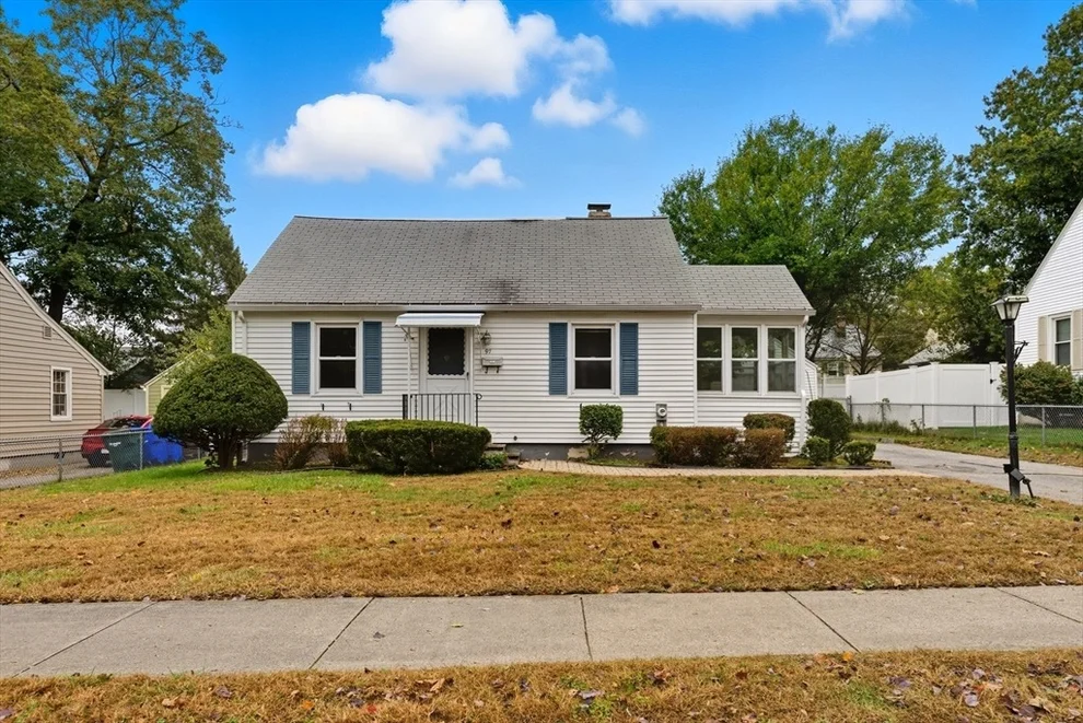 Unit for sale at 97 Lancaster St, Springfield, MA 01118