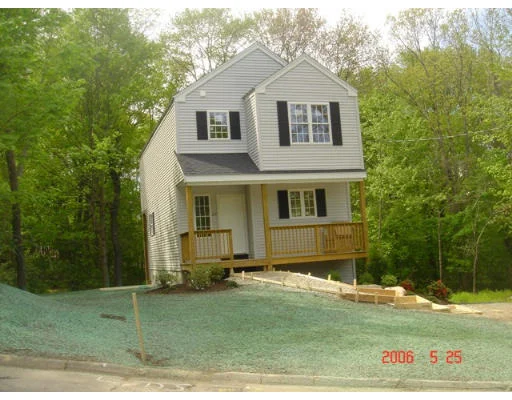 Unit for sale at 29 Houghton St, Webster, MA 01570