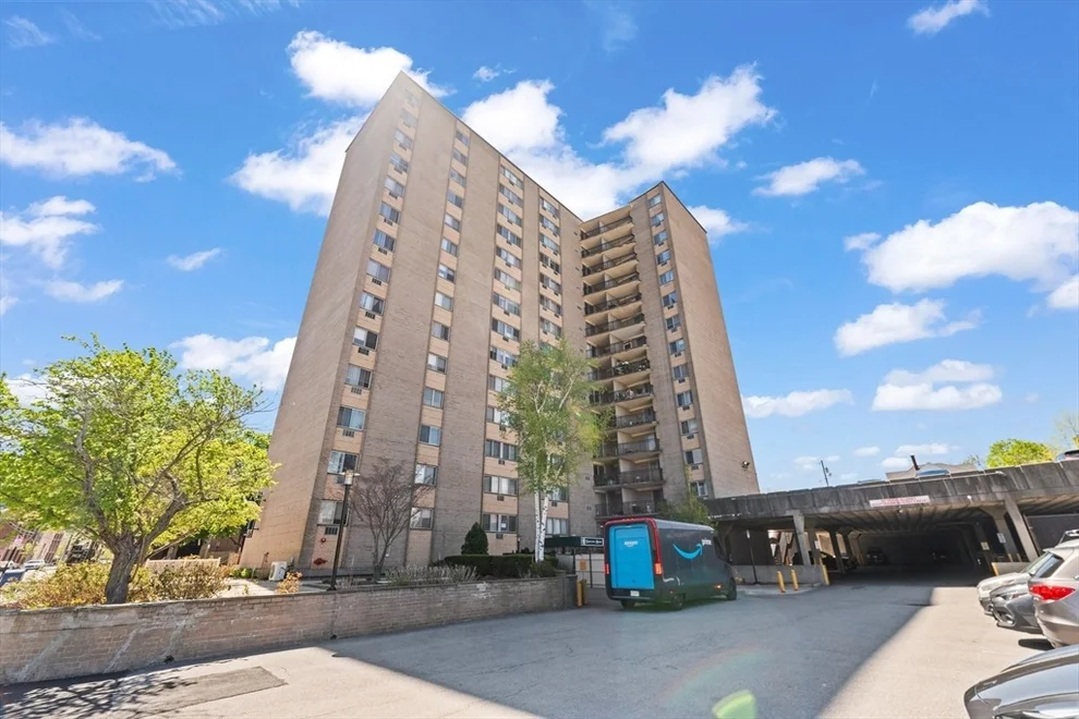 Unit for sale at 1025 Hancock St, Quincy, MA 02169
