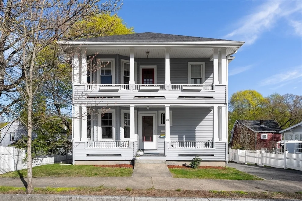 Unit for sale at 10 Lanark Road, Arlington, MA 02476