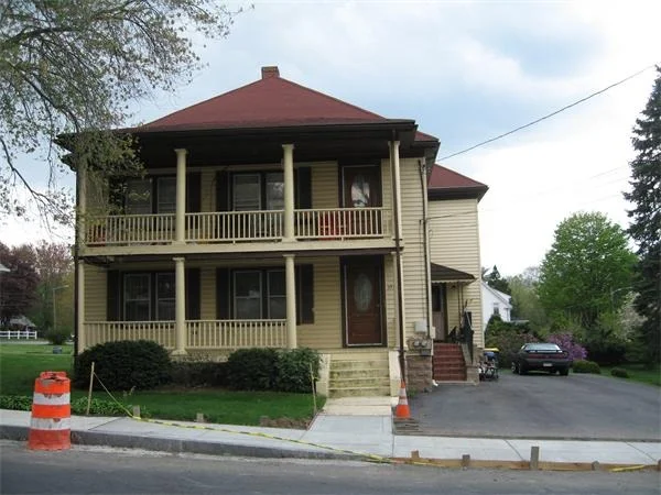 Unit for sale at 173 Wachusett St, Franklin, MA 02038
