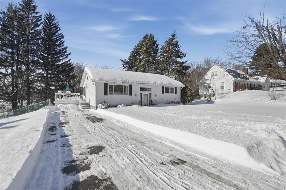 Unit for sale at 49 Lawrence St, Leominster, MA 01453