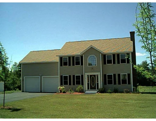 Unit for sale at 43 Mohawk Dr., Gardner, MA 01440