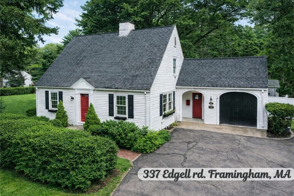 Unit for sale at 337 Edgell Rd, Framingham, MA 01701