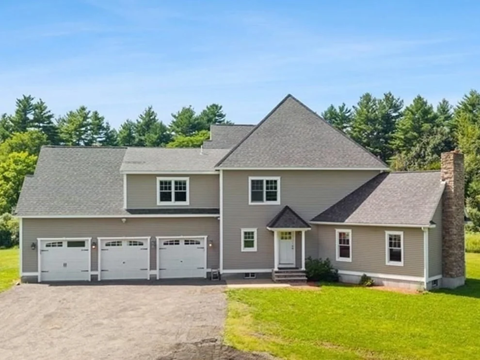 Unit for sale at 80 Joshua Lane, Taunton, MA 02718