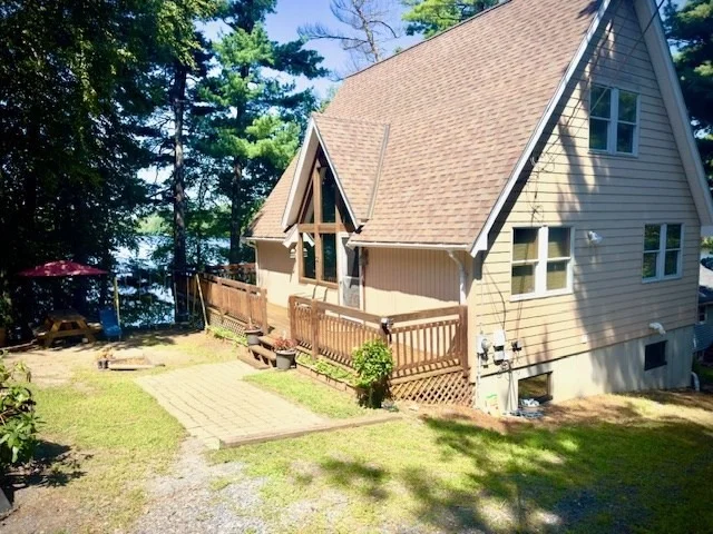Unit for sale at 32 Pineview Ter, Taunton, MA 02780