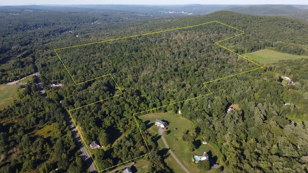 Unit for sale at 1451 Ware St, Palmer, MA 01069