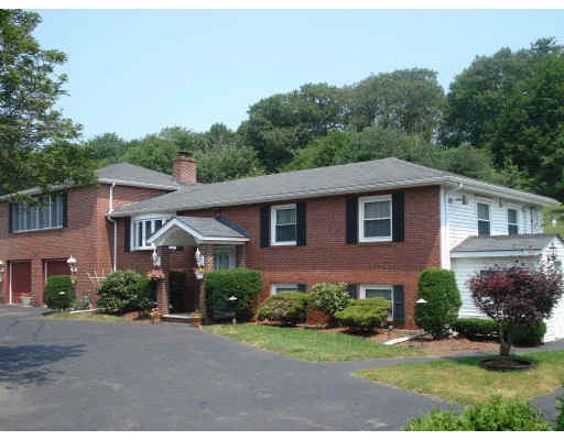 Unit for sale at 455 Lowell St, Peabody, MA 01960