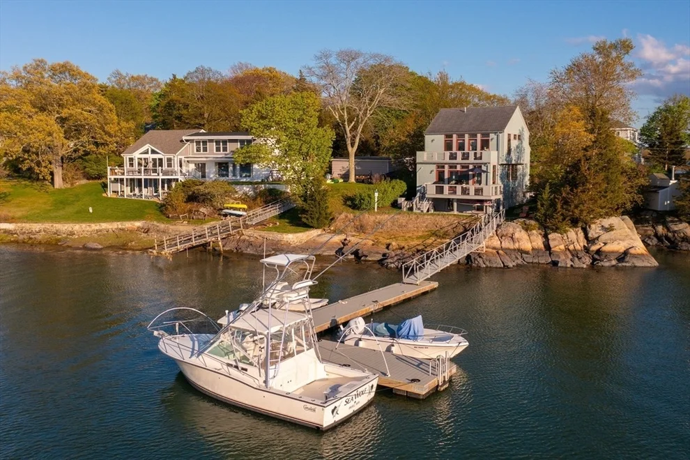 Unit for sale at 202 N Truro St, Hull, MA 02045