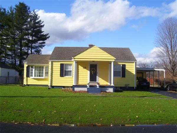 Unit for sale at 37 Berkshire Dr, Westfield, MA 01085