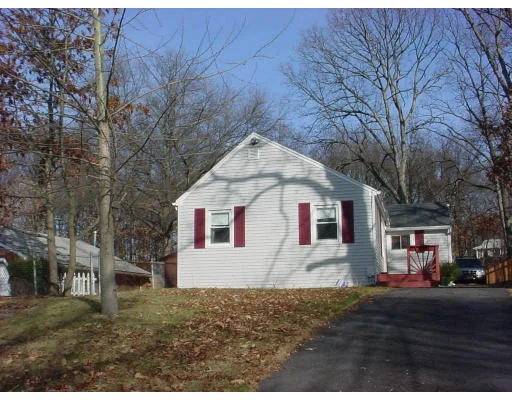 Unit for sale at 464 Mendon Rd, Attleboro, MA 02703