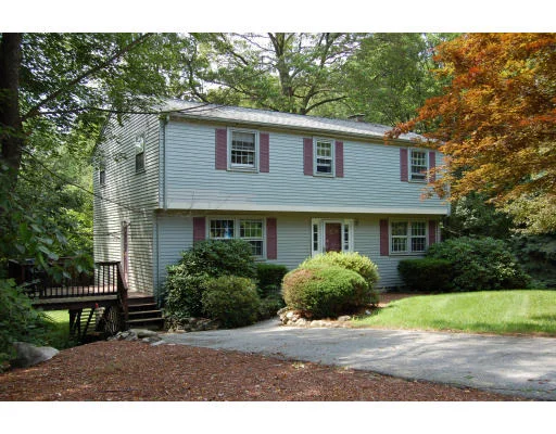 Unit for sale at 4 Broadview St, Acton, MA 01720