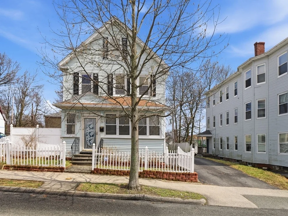 Unit for sale at 10 Almont Ave, Worcester, MA 01604