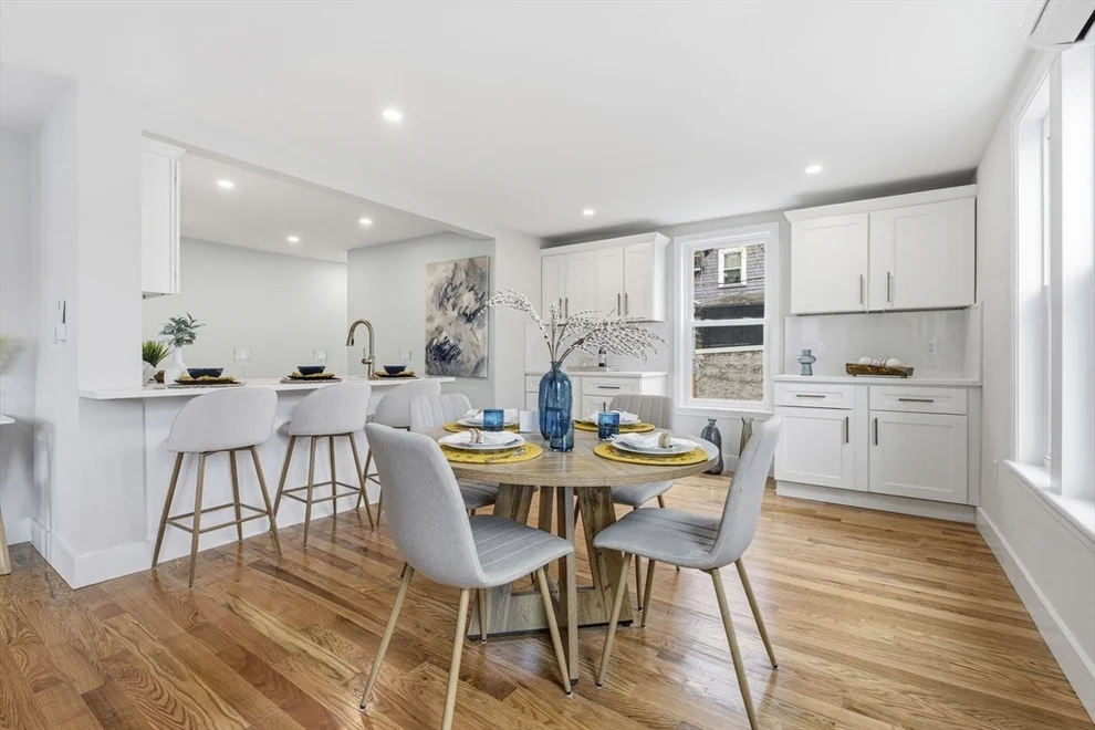 Unit for sale at 10 Hammatt St, Ipswich, MA 01938