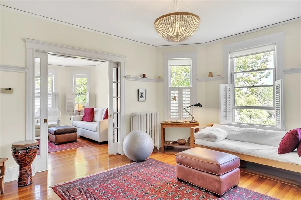 Unit for sale at 54 Ellery St, Cambridge, MA 02138