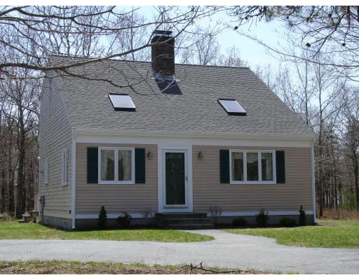 Unit for sale at 4 Anne Circle, Sandwich, MA 02563