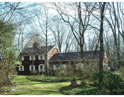 Unit for sale at 181 Maple Ave, Shrewsbury, MA 01545