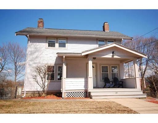 Unit for sale at 69 Washburn Ave, Newton, MA 02466