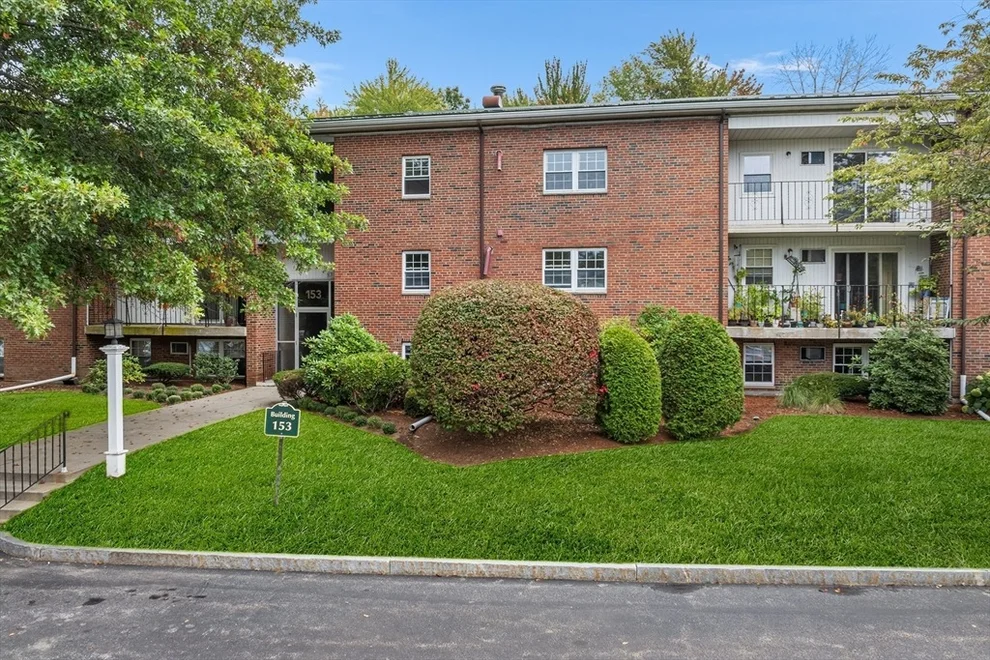 Unit for sale at 153 Milk St, Westborough, MA 01581