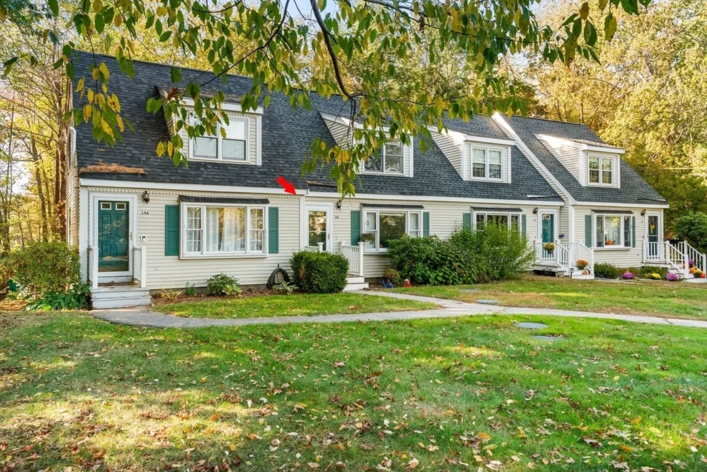 Unit for sale at 14 Folly Brook, Kingston, NH 03848