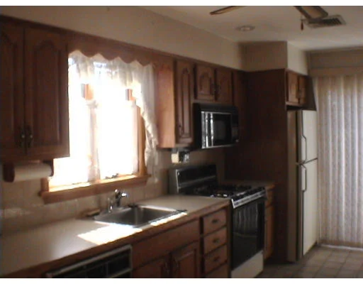 Unit for sale at 2 Hansen Ter, Revere, MA 02151