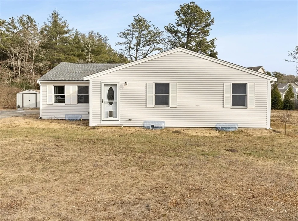 Unit for sale at 114 Orchard Rd, Mashpee, MA 02649