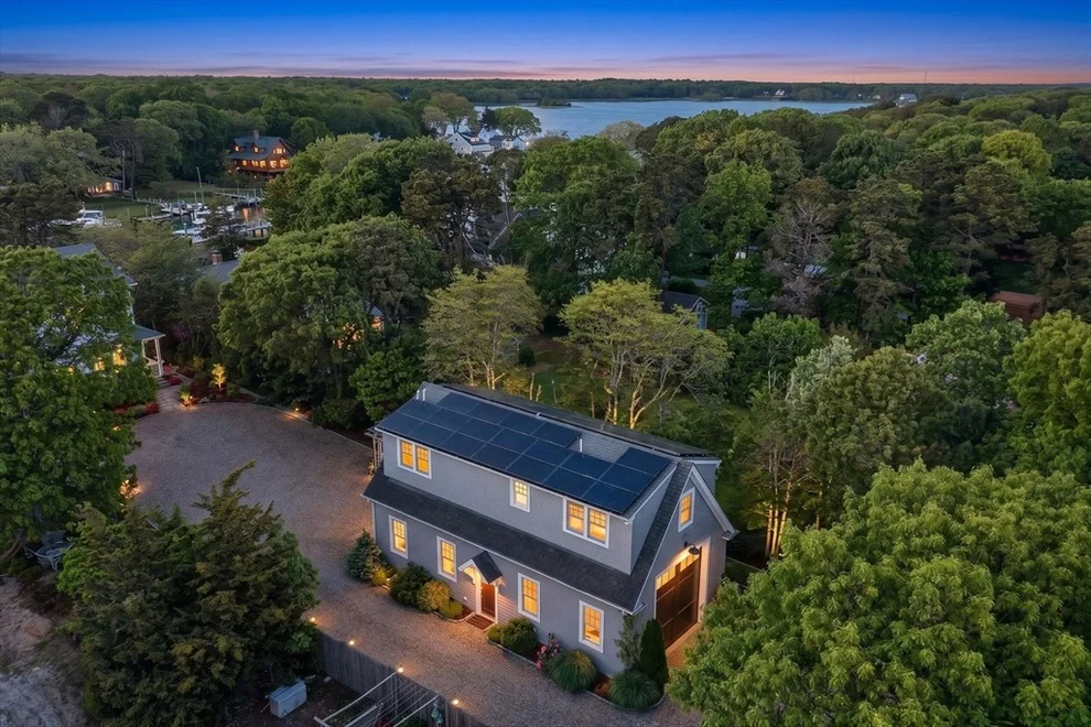 Unit for sale at 357 Monomoscoy Rd, Mashpee, MA 02649