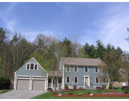 Unit for sale at 5 Harvest Lane, Littleton, MA 01460