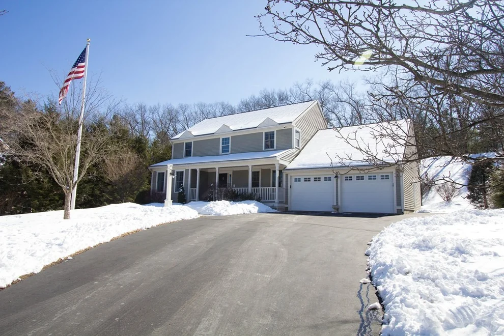 Unit for sale at 11 Oscars Way, Maynard, MA 01754