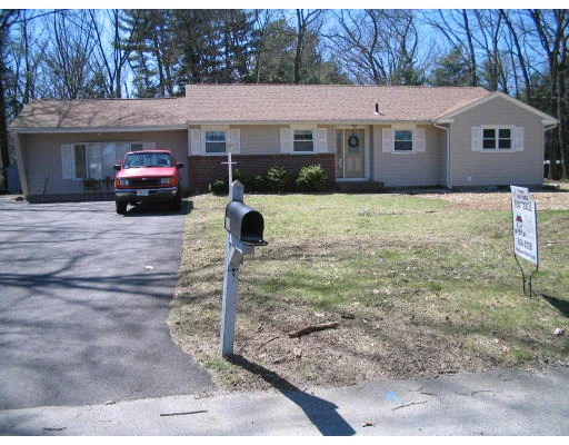 Unit for sale at 80 Llewellyn Dr, Westfield, MA 01085