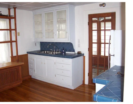 Unit for sale at 7 Kary St, Northampton, MA 01060