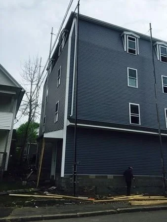 Unit for sale at 53 Chestnut St, Spencer, MA 01562