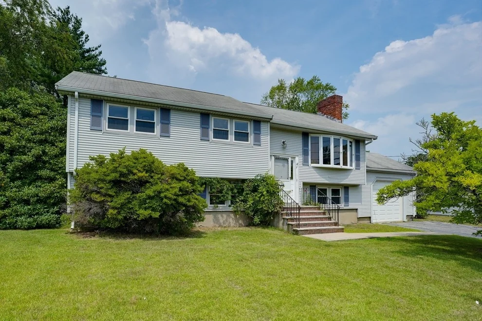 Unit for sale at 9 Eugene Rd, Burlington, MA 01803