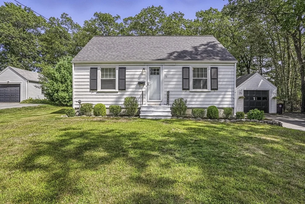Unit for sale at 63 Forest St, Weymouth, MA 02190
