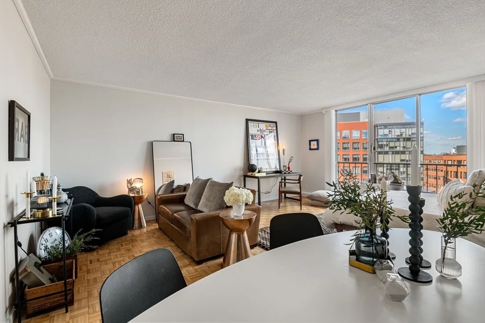 Unit for sale at 44 Washington St, Brookline, MA 02445