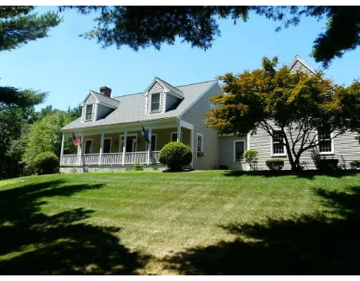 Unit for sale at 31 Barton Hill Road, Chelmsford, MA 01824