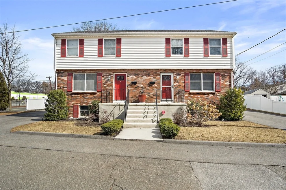Unit for sale at 5 Oregon Avenue, Woburn, MA 01801