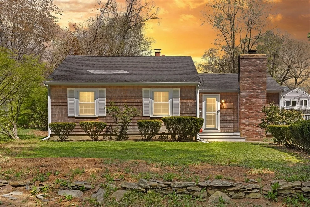 Unit for sale at 19 Cross St, Halifax, MA 02338