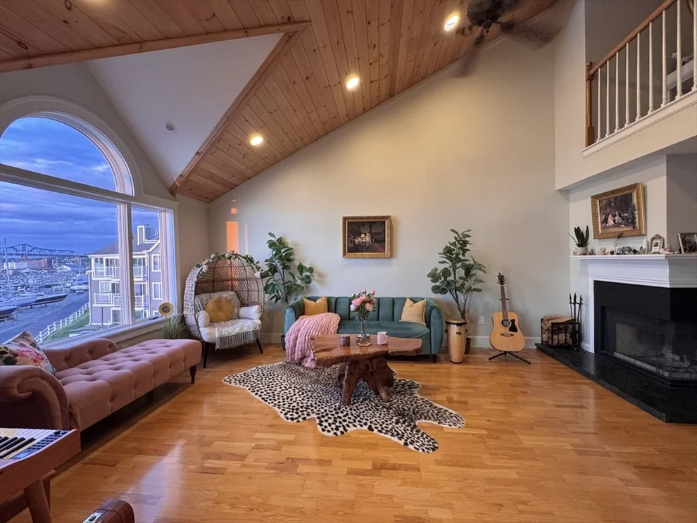 Unit for sale at 700 Shore Dr, Fall River, MA 02721