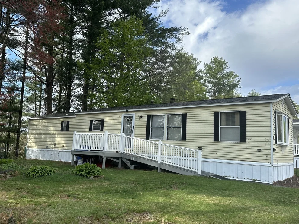 Unit for sale at 84 Pinyon Place, Londonderry, NH 03053