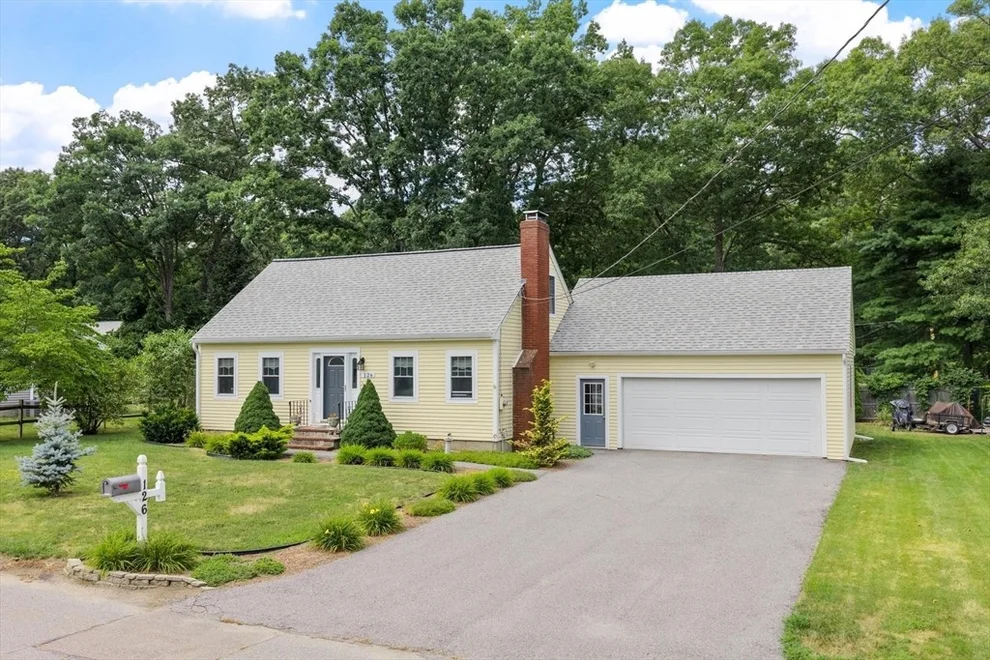 Unit for sale at 126 Oak Ridge Dr, Ayer, MA 01432