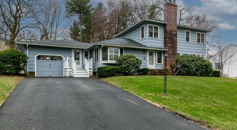 Unit for sale at 7 Nevada Dr, West Boylston, MA 01583