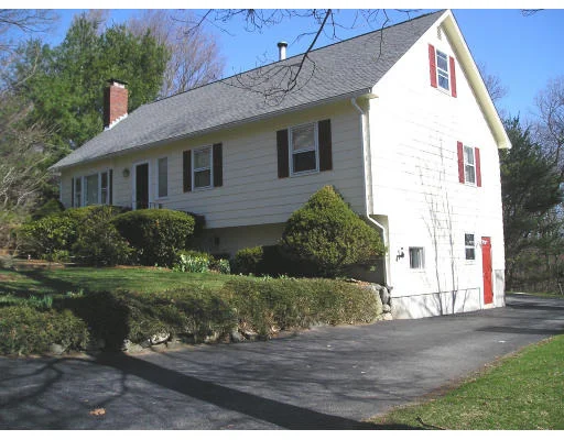 Unit for sale at 5 Kosciusko Street, Woburn, MA 01801