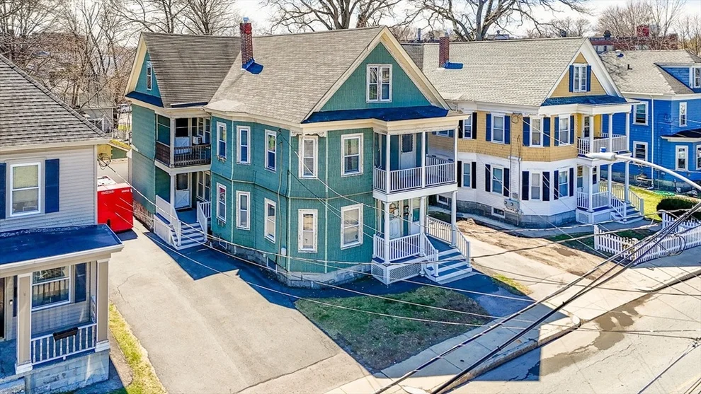 Unit for sale at 242 Parker St, Lowell, MA 01851