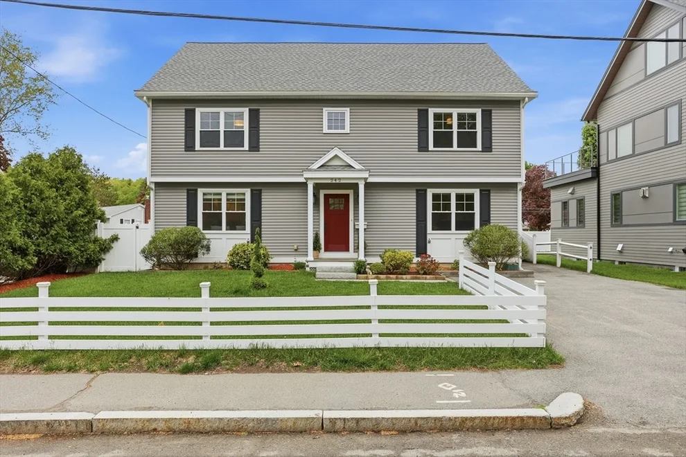 Unit for sale at 242 Pleasant St, Melrose, MA 02176
